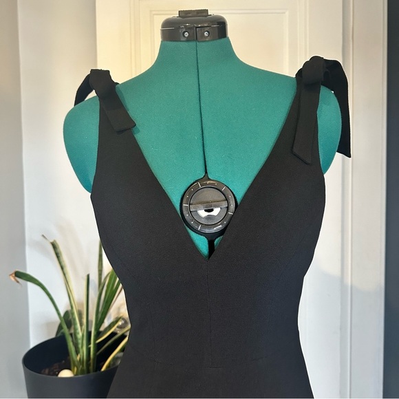 Dress The Population Lita Dress Sleeveless Tie Shoulder Sheath Black small - Picture 2 of 16